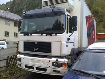 MAN 26-403 - Tovornjak hladilnik