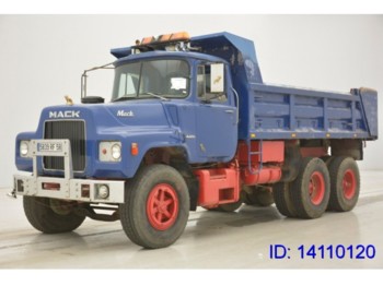 MACK DM609 - 6x4 - Tovornjak prekucnik