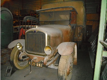 saurer 3AD - Tovornjak s ponjavo