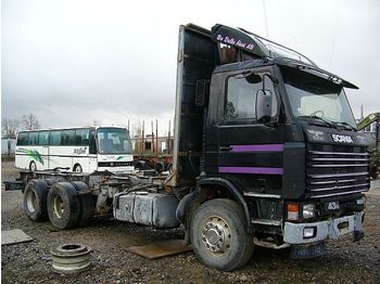 Scania 143 H, 6x4 - Tovornjak-šasija