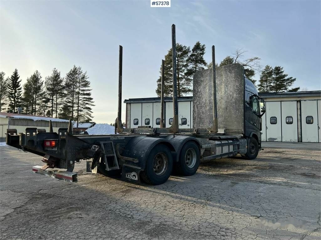 Tovornjak za prevoz lesa Volvo FH16: slika 13
