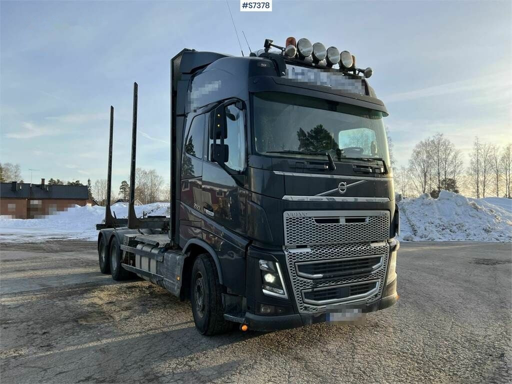 Tovornjak za prevoz lesa Volvo FH16: slika 20