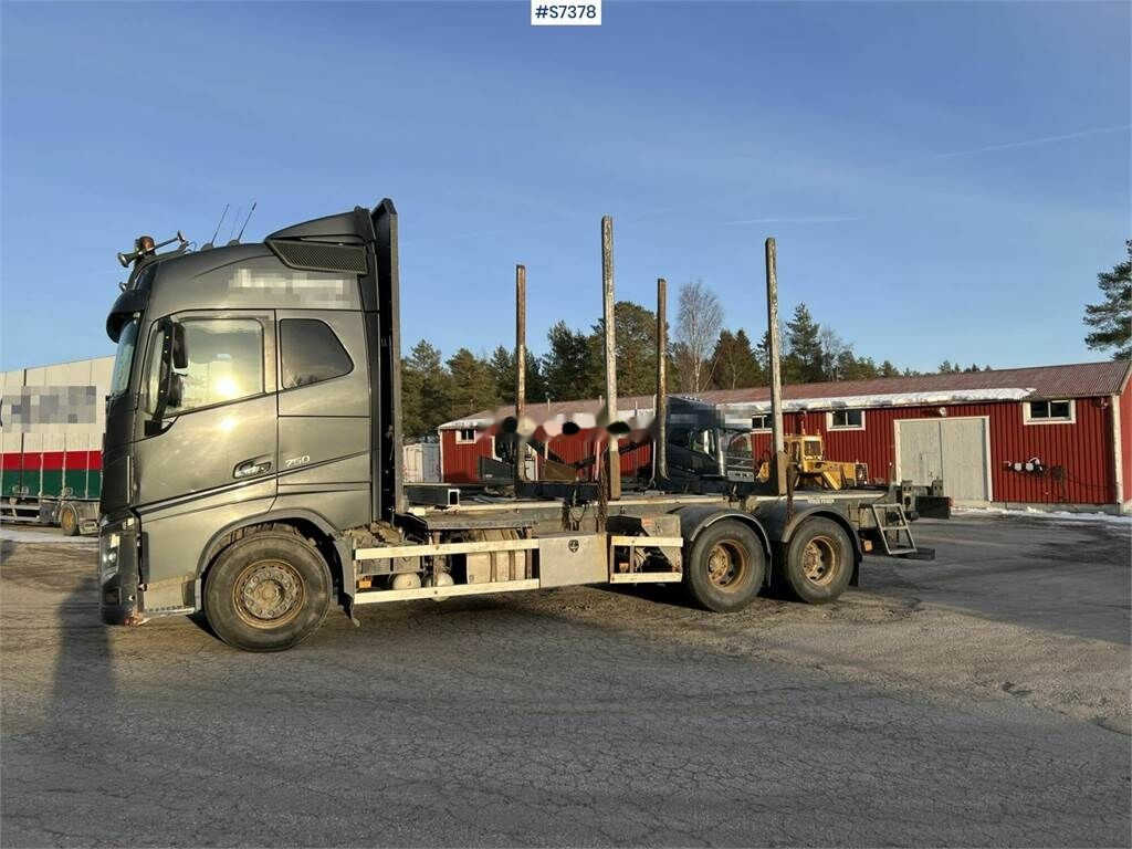 Tovornjak za prevoz lesa Volvo FH16: slika 23