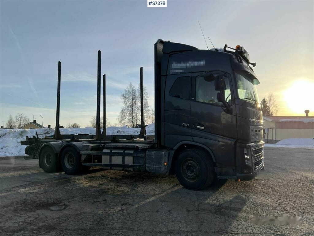 Tovornjak za prevoz lesa Volvo FH16: slika 18