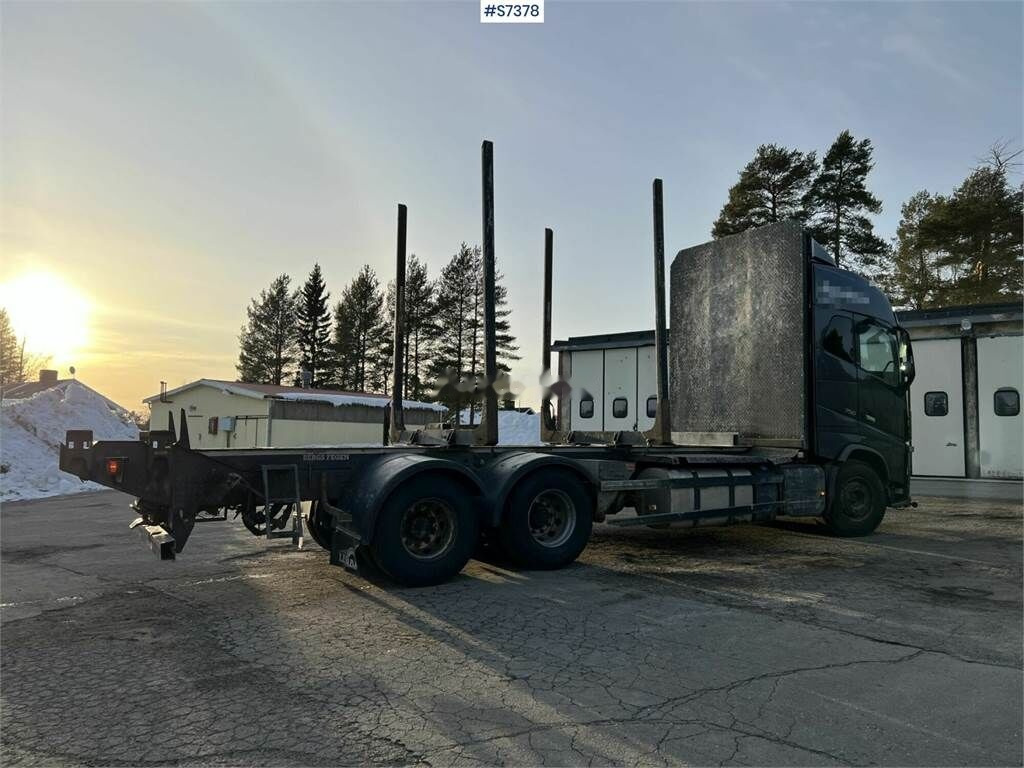 Tovornjak za prevoz lesa Volvo FH16: slika 14