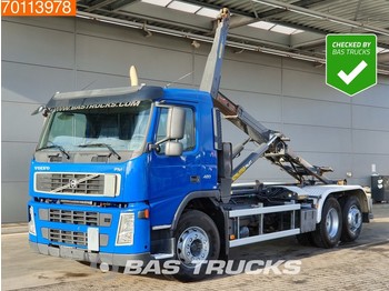 Kontejnerski tovornjak/ Tovornjak z zamenljivim tovoriščem Volvo FM 420 6X2 Steering-axle Euro 5: slika 1