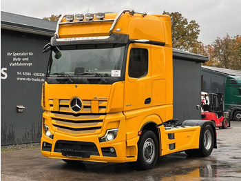 Vlačilec MERCEDES-BENZ Actros 1845
