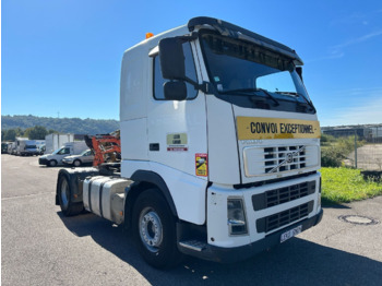 Vlačilec VOLVO FH