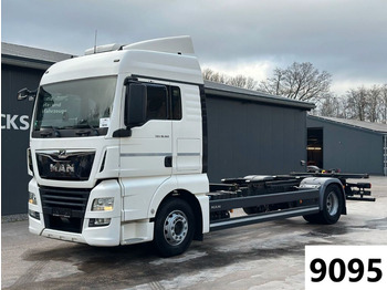 Kontejnerski tovornjak/ Tovornjak z zamenljivim tovoriščem MAN TGX 18.360