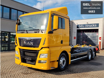 Kontejnerski tovornjak/ Tovornjak z zamenljivim tovoriščem MAN TGX 26.400