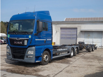 Kontejnerski tovornjak/ Tovornjak z zamenljivim tovoriščem MAN TGX
