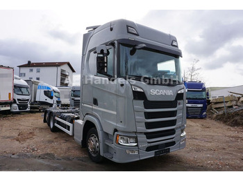 Kontejnerski tovornjak/ Tovornjak z zamenljivim tovoriščem SCANIA S 450