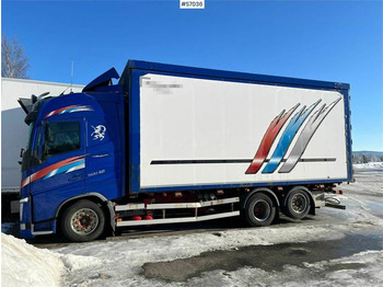 Tovornjak zabojnik VOLVO FH 500