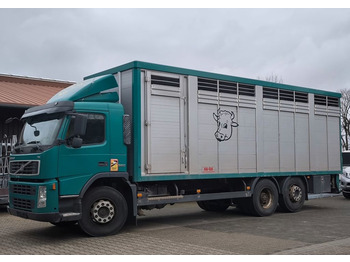 Tovornjak za prevoz živine VOLVO FM