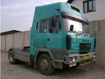  TATRA T815 4x4 - Vlačilec