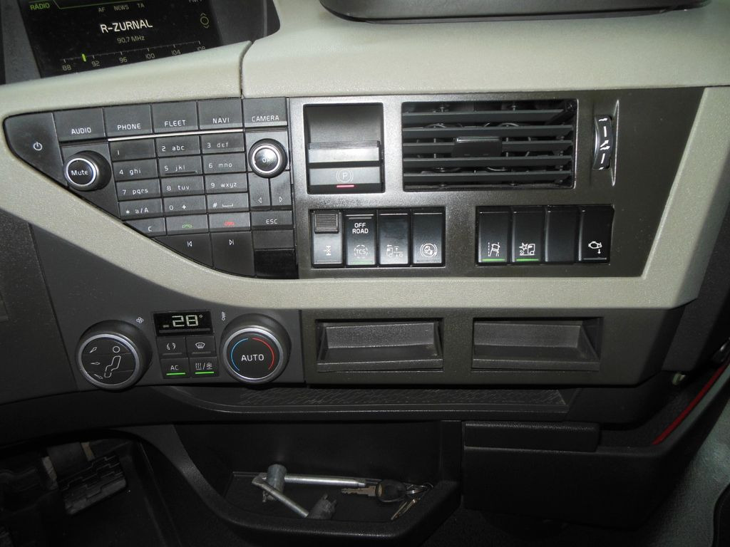 Vlačilec Volvo FH1 3/500, GLOBE XL, I PARK COOL, HYDRAULIK: slika 18