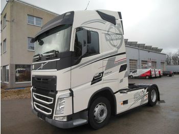 Vlačilec Volvo FH 13/500, GLOBE, TOP STAND