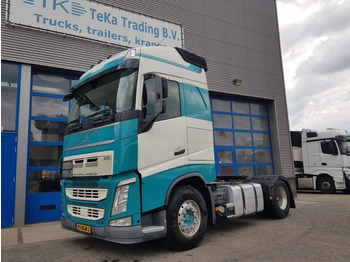 Volvo FH 420 ADR klasse EX/II, EX/III, FL en AT, PTO Brand new condition - Vlačilec