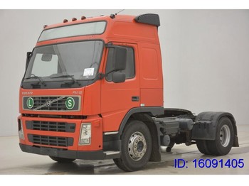 Vlačilec Volvo FM12.420 Globetrotter