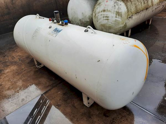 Rezervoar za skladiščenje LPG / GAS GASTANK 2280 LITER (1000 KG): slika 2