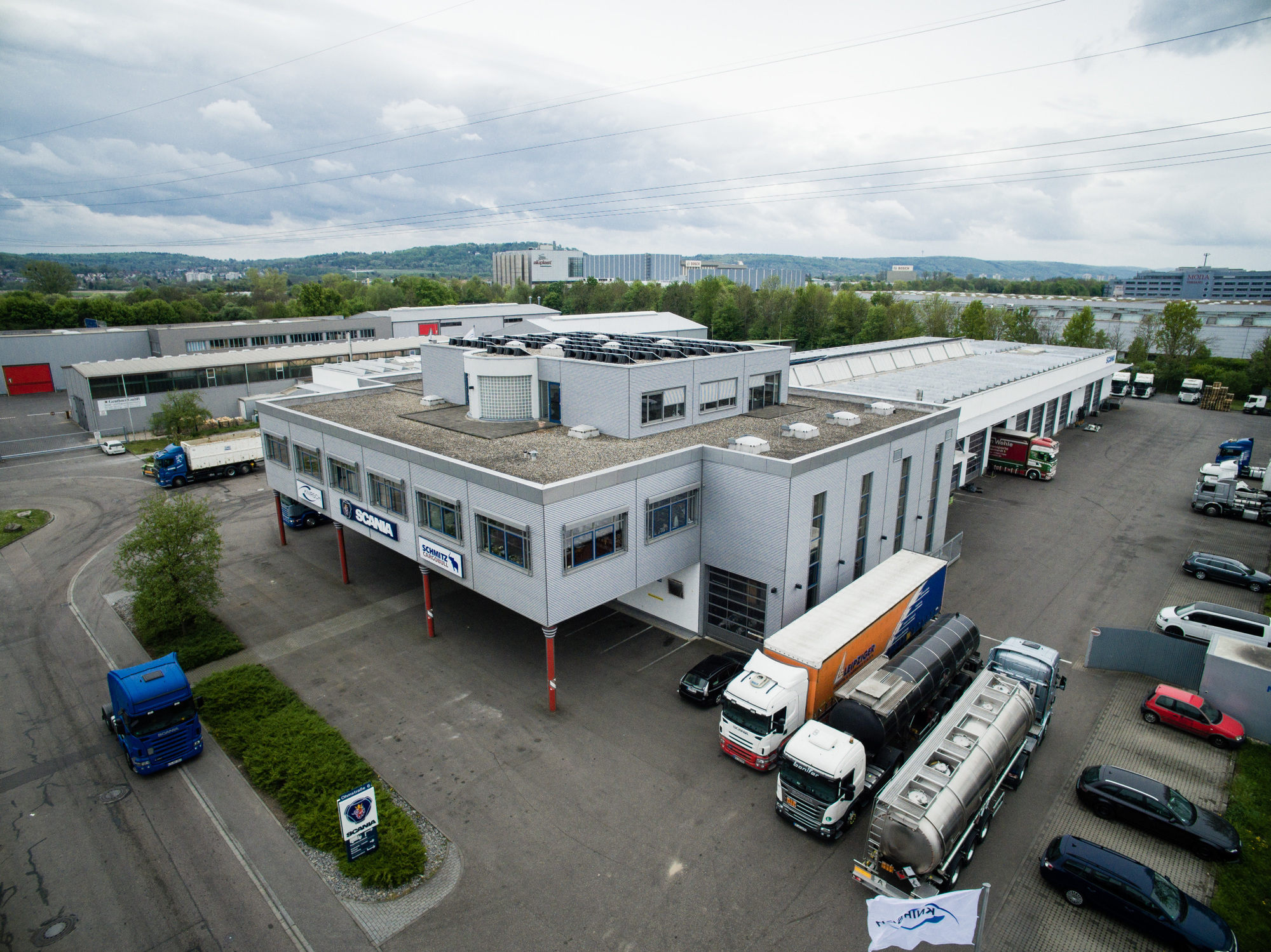 Knirsch Kraftfahrzeuge GmbH - vozila za prodajo undefined: slika 2