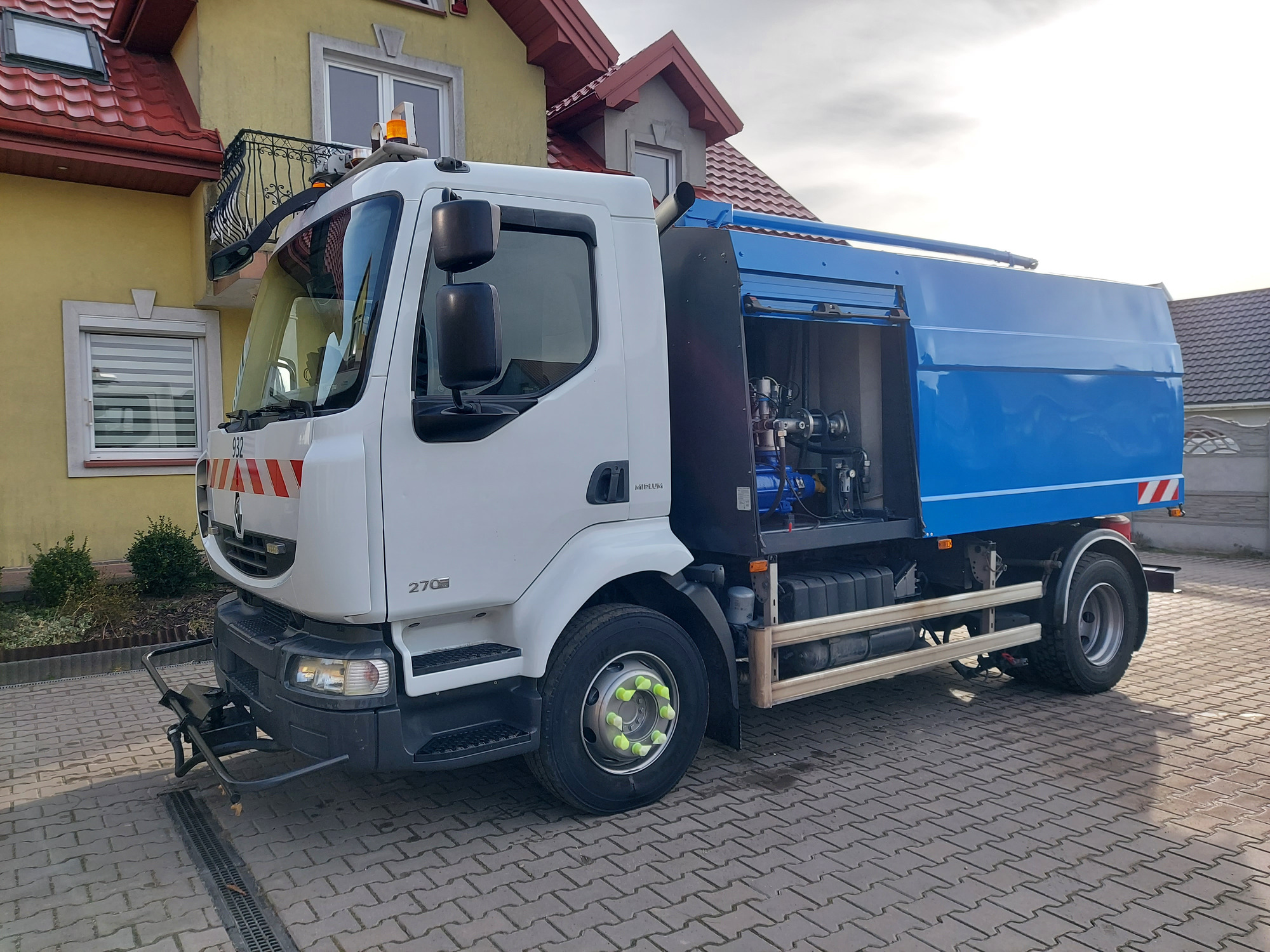AUTO TECHNIK - Komunalna/ Posebna vozila undefined: slika 27