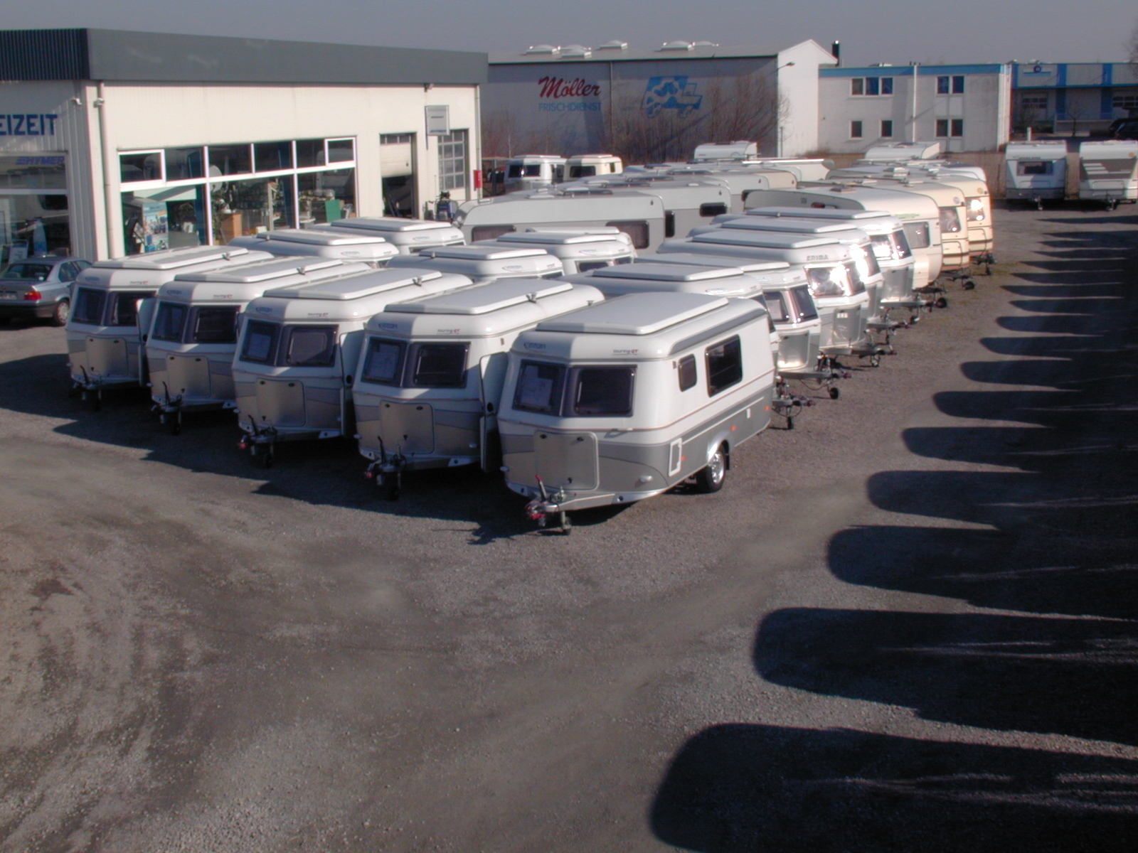 Caravan + Freizeit Voertmann GmbH undefined: slika 3