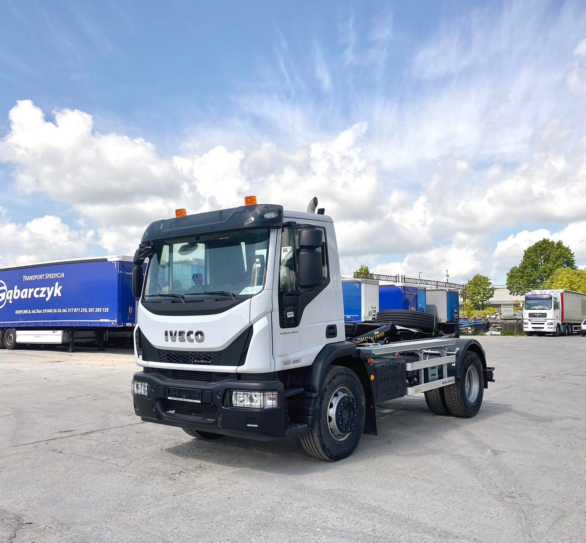 KING Vehicle Body Builder - Tovornjaki undefined: slika 3