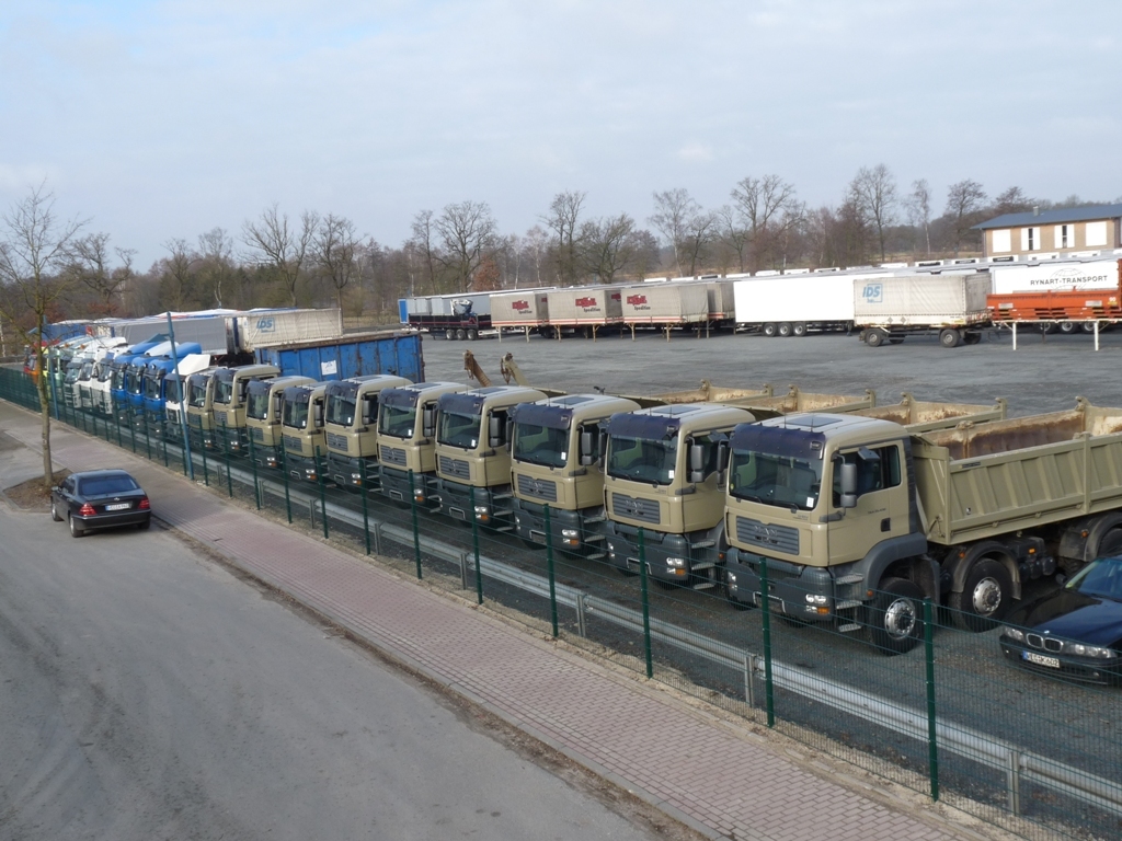 A1-Truck GmbH - Dostavna vozila - 4x2, menjalnik: ročni, klima undefined: slika 3