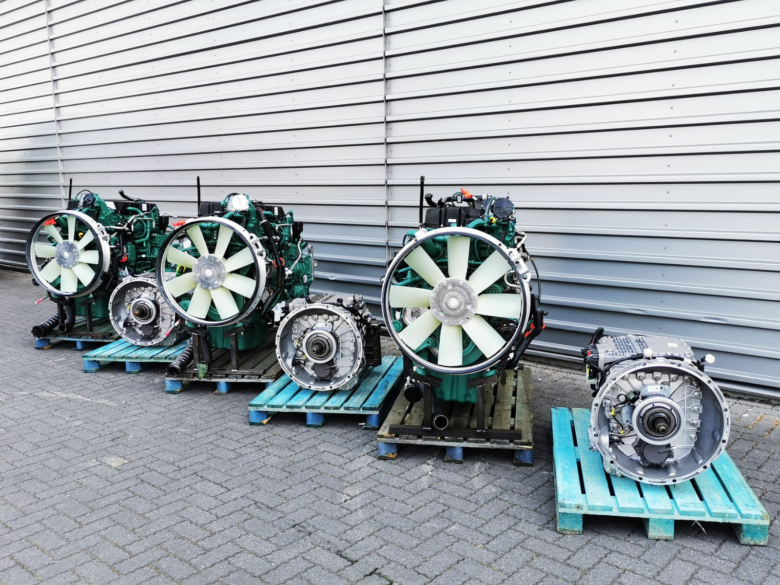 BAS PARTS & TYRES B.V. undefined: slika 14
