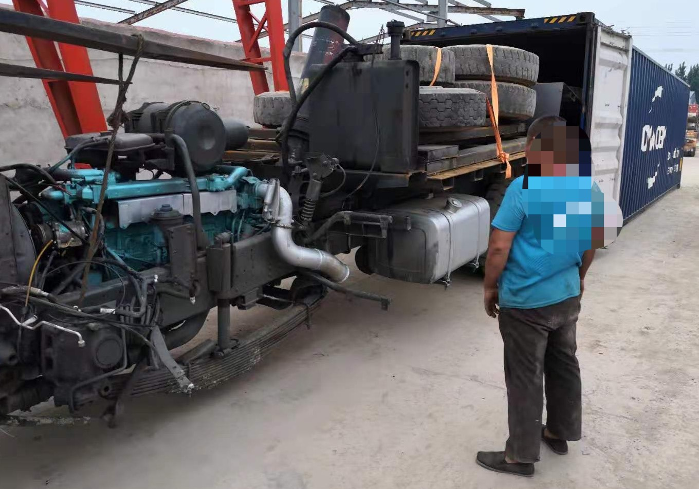 Shandong Guhong Auto Industrial CO., LTD - Tovornjaki - Leto: 2019, 6x4, klima undefined: slika 3