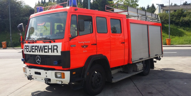 1&1 - Automobile - Komunalna/ Posebna vozila UNIMOG - diesel, klima undefined: slika 3