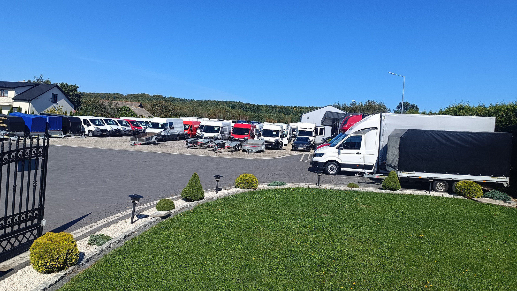 Zbigniew Stachera Przedsiębiorstwo Handlowo Usługowe "PLUS" - Avtobusi - diesel undefined: slika 1