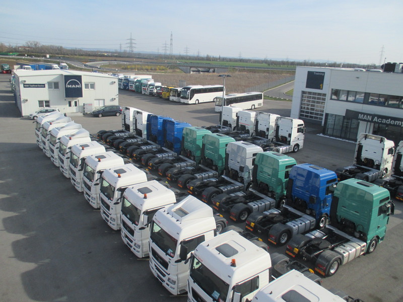 MAN Truck & Bus Vertrieb Österreich GesmbH - Vlačilci MAN - Leto: 2020 undefined: slika 1