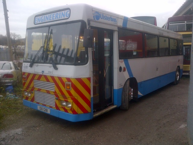USED COACH SALES LTD - Avtobusi undefined: slika 1