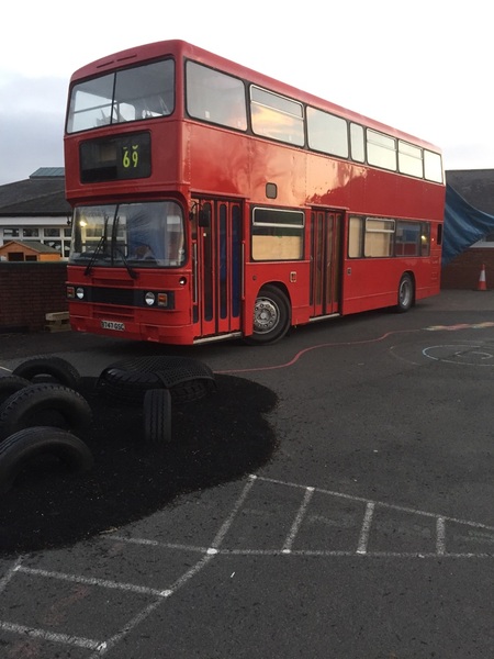 USED COACH SALES LTD - Avtobusi undefined: slika 5