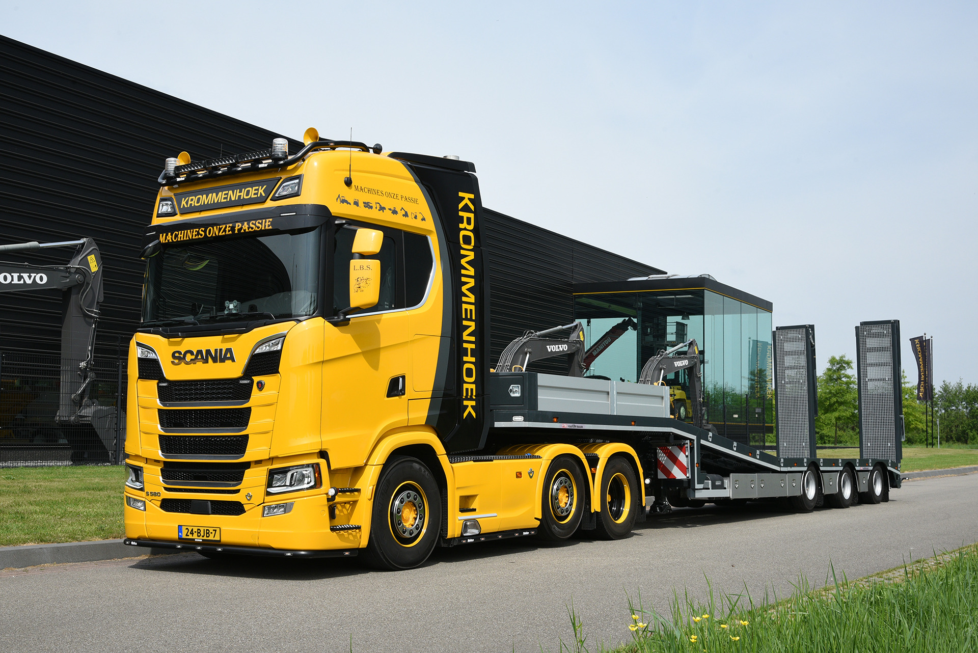 Handelsonderneming Krommenhoek BV - vozila za prodajo undefined: slika 1