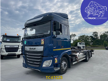 Kontejnerski tovornjak/ Tovornjak z zamenljivim tovoriščem DAF XF