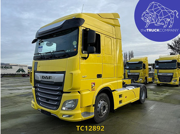 Vlačilec DAF XF 430