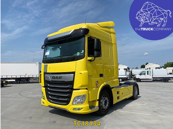 Vlačilec DAF XF