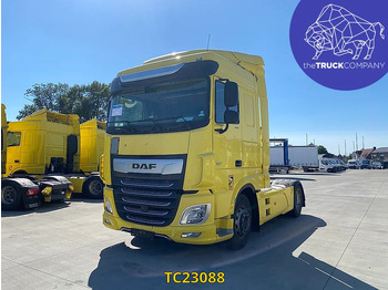 Vlačilec DAF XF