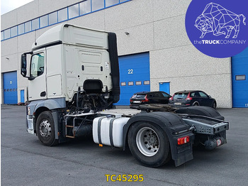 Vlačilec Mercedes-Benz Actros 1843: slika 3