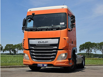 Vlačilec DAF XF 440