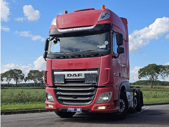Vlačilec DAF XF 530
