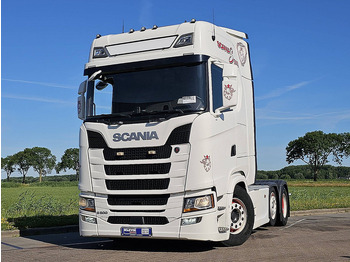 Vlačilec SCANIA S 500