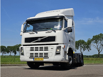 Vlačilec VOLVO FM9