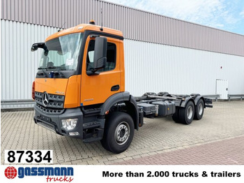 Tovornjak-šasija MERCEDES-BENZ Arocs
