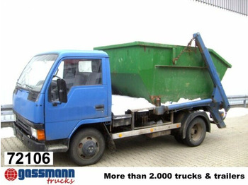 Komunalni tovornjak MITSUBISHI