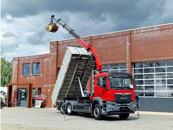 Tovornjak z dvigalom MAN TGS 26.360