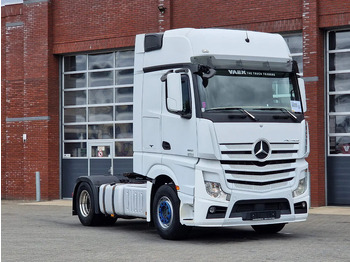Vlačilec MERCEDES-BENZ Actros 1851